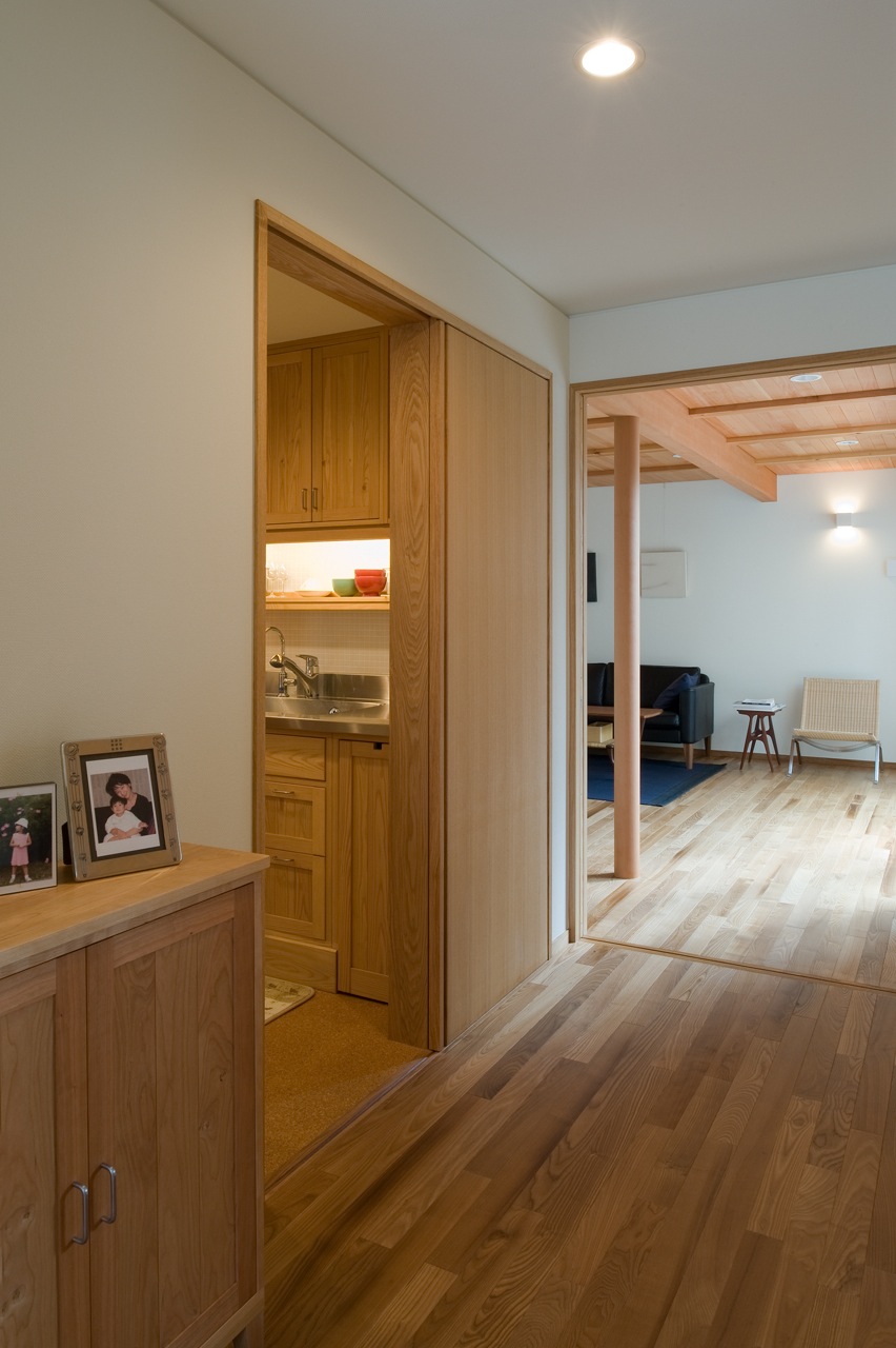 Living/dining and kitchen entrance from hall   Living/dining and kitchen entrance from hall